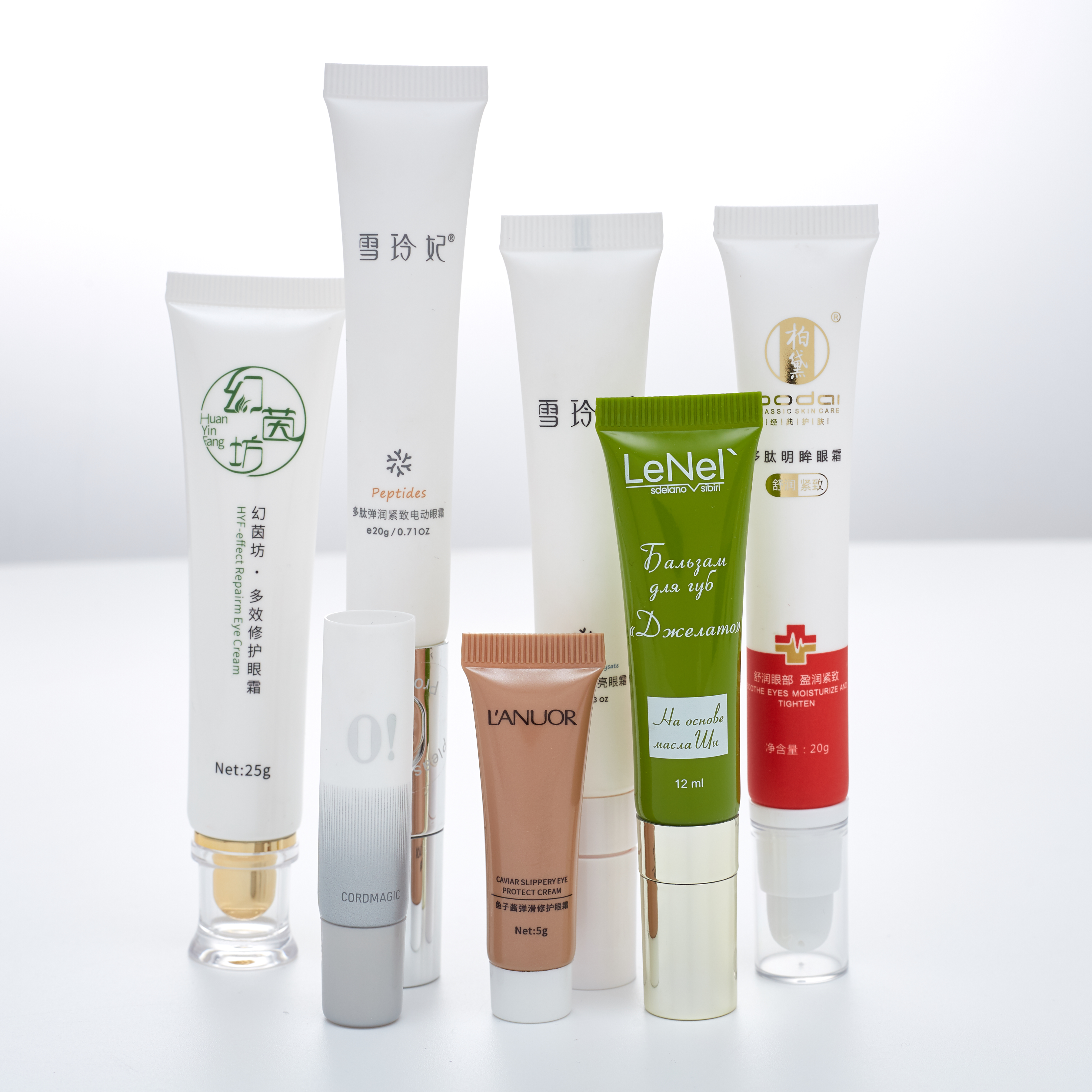 Пустой пластиковый тюбик для крема для глаз с одним роликовым шариком