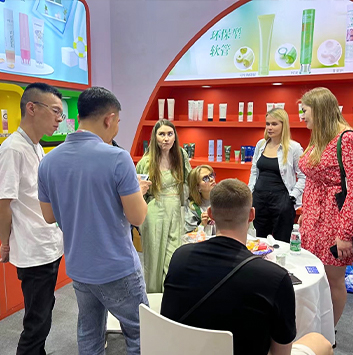 Введение образца политики нашей компании