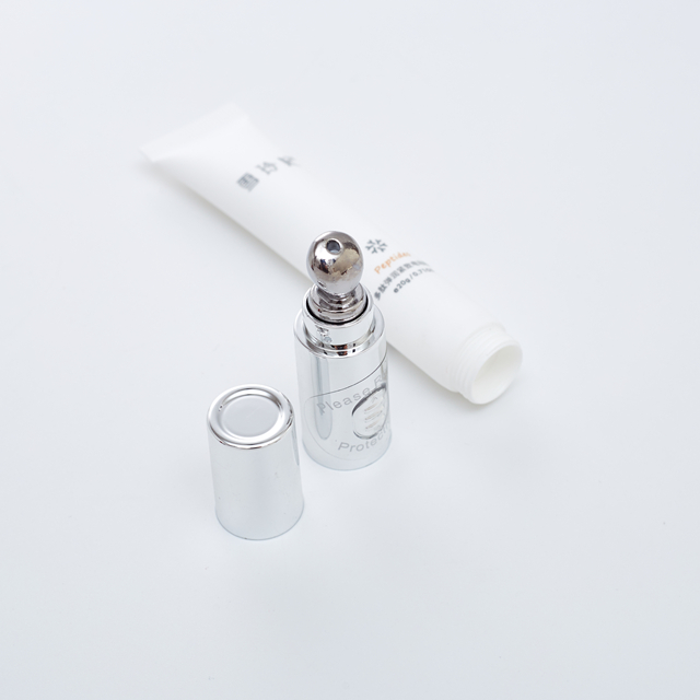 Вибрирующая электрическая массажная головка, упаковка крема для глаз, мягкая трубка